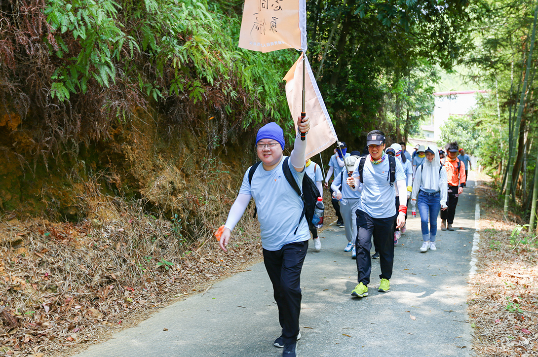 越秀商投人力線條2021年的團(tuán)建拓展活動(dòng)圓滿結(jié)束