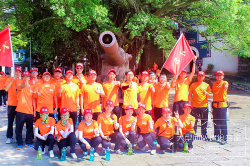 紅色游學(xué)，愛(ài)國(guó)印跡丨高績(jī)效團(tuán)隊(duì)訓(xùn)練營(yíng)點(diǎn)燃奮斗激情！