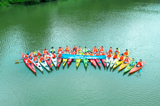 拓展訓(xùn)練項(xiàng)目介紹：皮劃艇